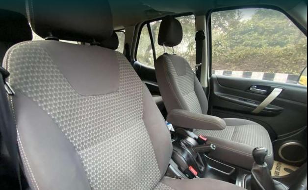 Tata Safari Storme 2.2 EX 4X2 2017