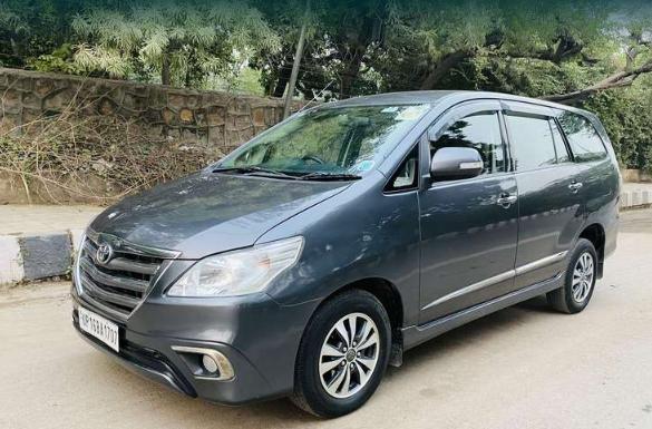 Toyota Innova 2.5 VX 7 STR BS IV 2015