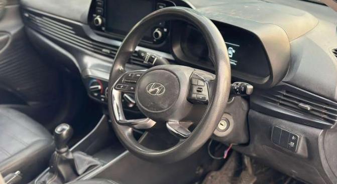 Hyundai i20 Sportz 1.2 MT Petrol 2020