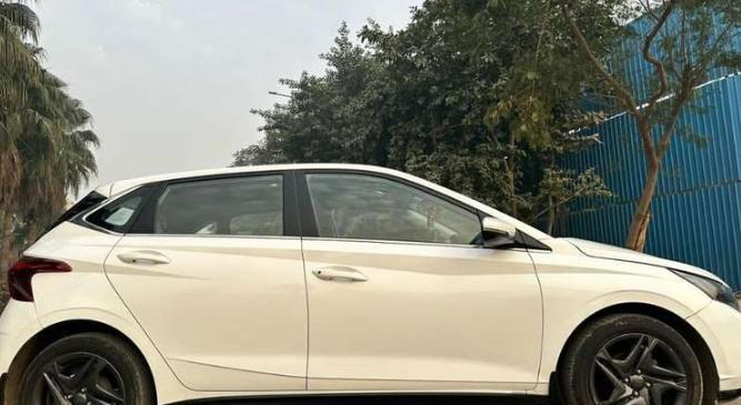Hyundai i20 Sportz 1.2 MT Petrol 2020