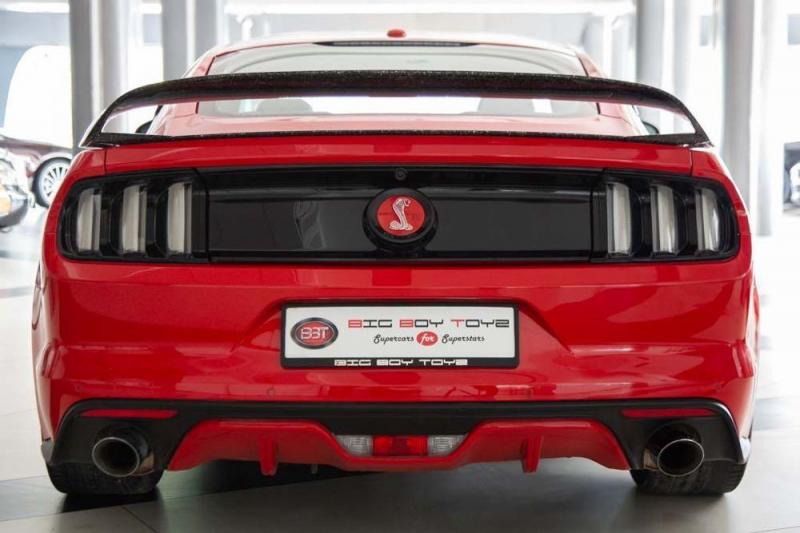 Ford Mustang GT Fastback 5.0L V8 2017