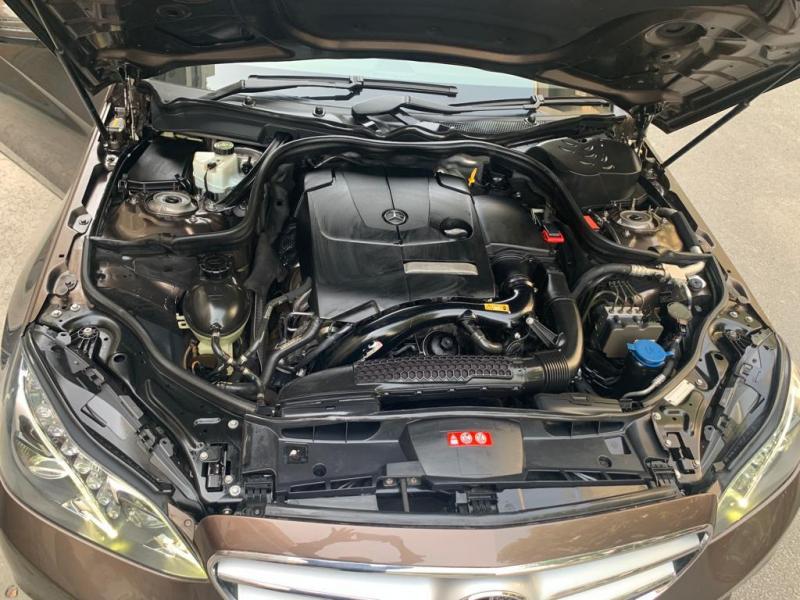 Mercedes-Benz E-Class E 200 AVANTGARDE 2013