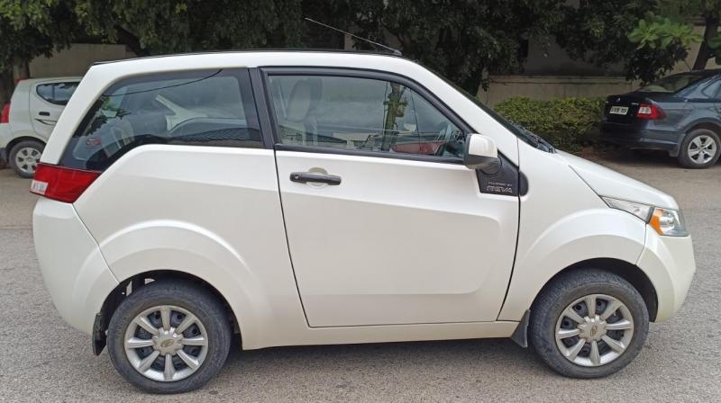 Mahindra e2o T2 2015