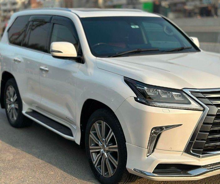 Lexus LX 450d 2018