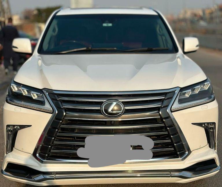 Lexus LX 450d 2018