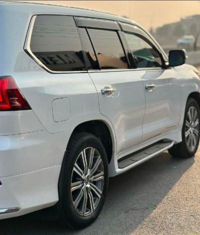 Lexus LX 450d 2018