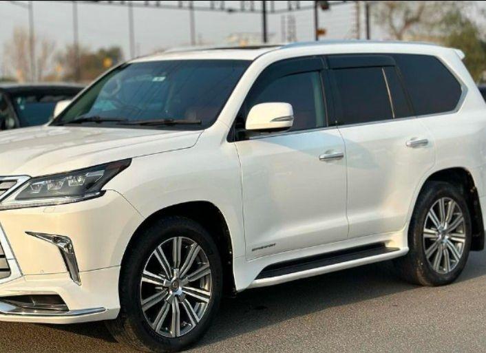 Lexus LX 450d 2018