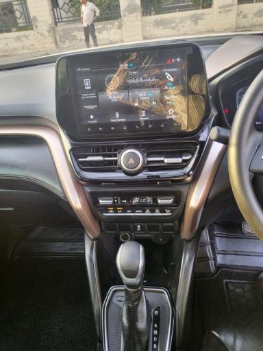 Maruti Suzuki Grand Vitara Zeta Plus Intelligent Hybrid eCVT 2024