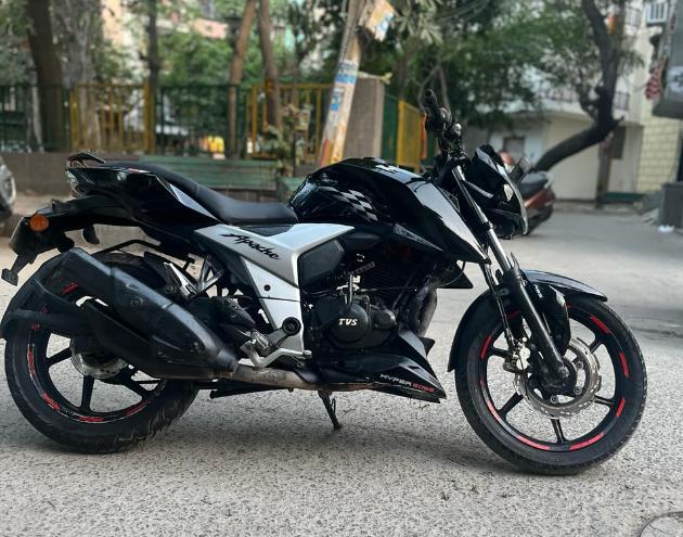 TVS Apache RTR 160 4V Drum 2019