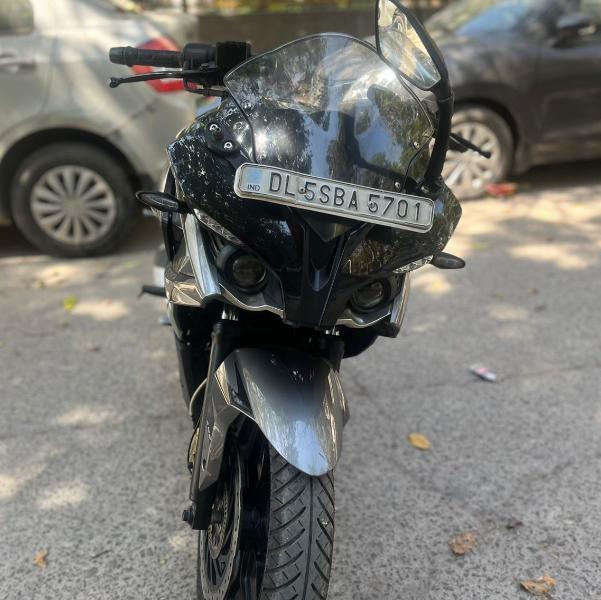 Bajaj Pulsar RS200 2017