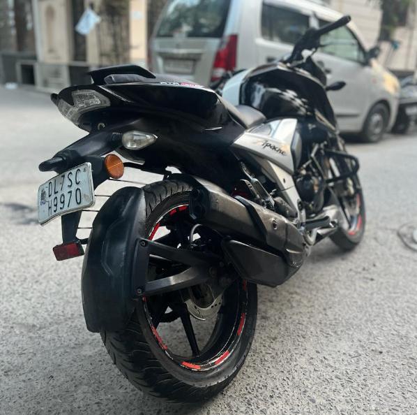 TVS Apache RTR 160 4V Drum 2019