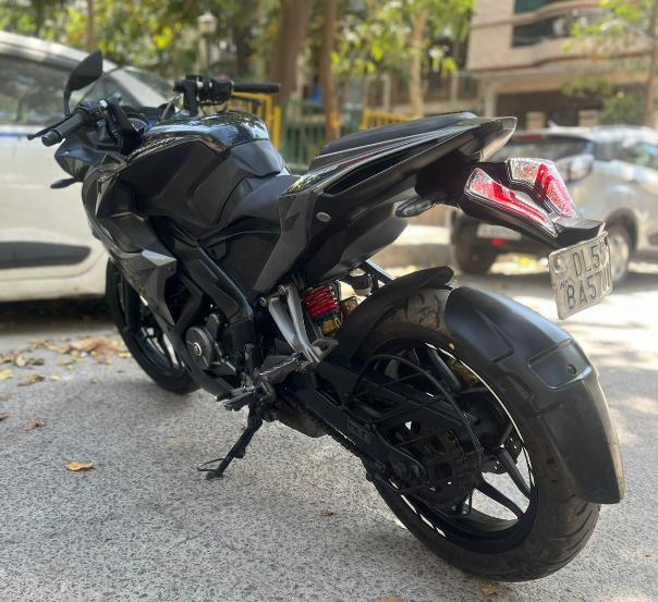 Bajaj Pulsar RS200 2017