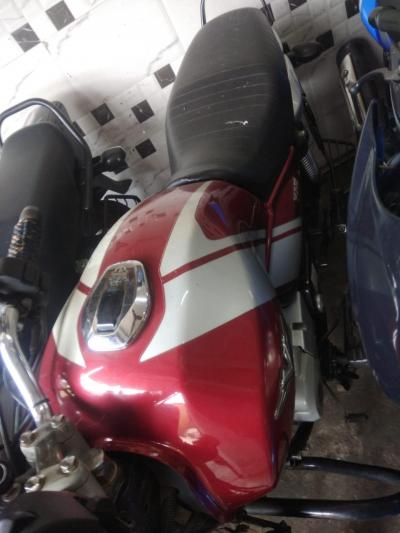 Bajaj V12 125cc 2017