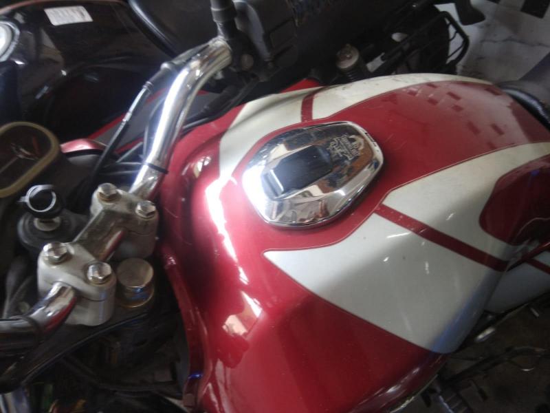 Bajaj V12 125cc 2017