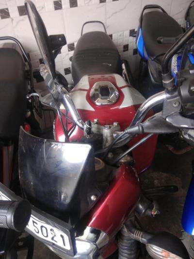 Bajaj V12 125cc 2017