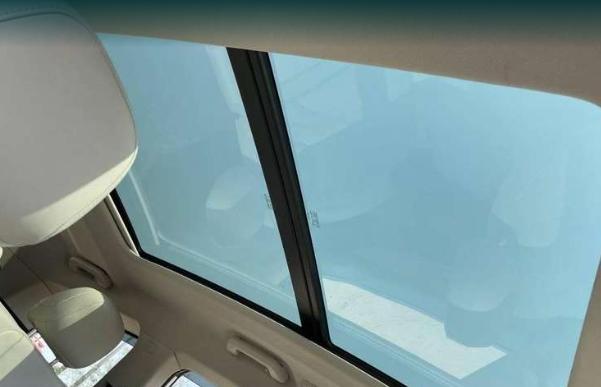 Mahindra XUV700 AX 7 Petrol MT 7 STR 2022