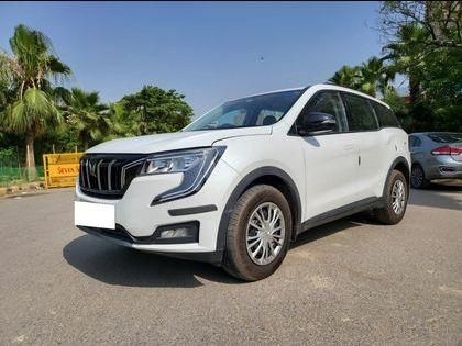 Mahindra XUV700 AX 3 Petrol MT 5 STR E 2022