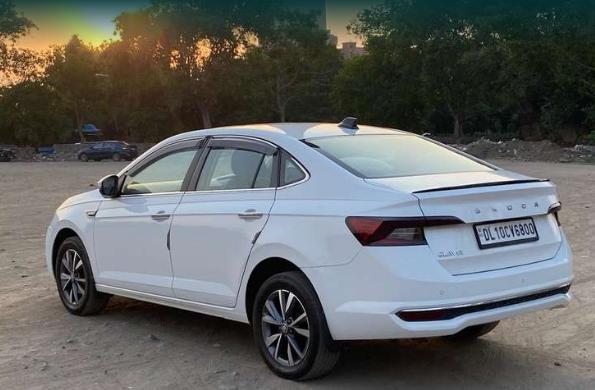 Skoda Slavia Style 1.0L TSI AT 2023