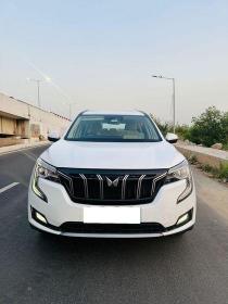 Mahindra XUV700 AX 7 Petrol AT 7 STR 2023