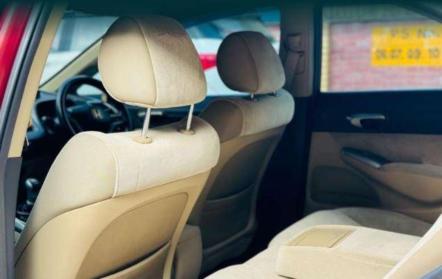 Honda Civic 1.8V MT 2010