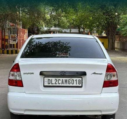 Hyundai Accent Executive 2011