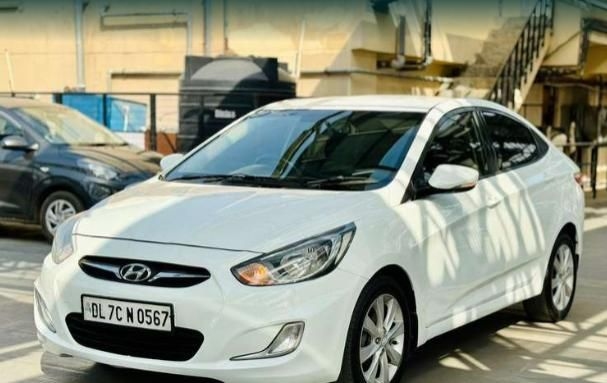 Hyundai Verna 1.6 VTVT SX 2011