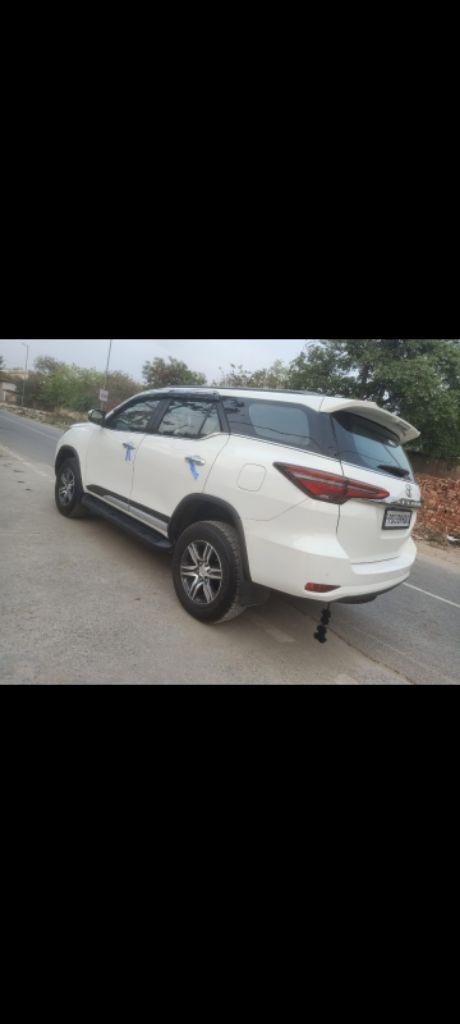 Toyota Fortuner 2.8 4x2 AT 2023