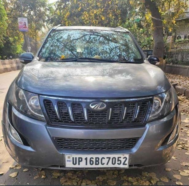 Mahindra XUV500 W10 AWD 2016