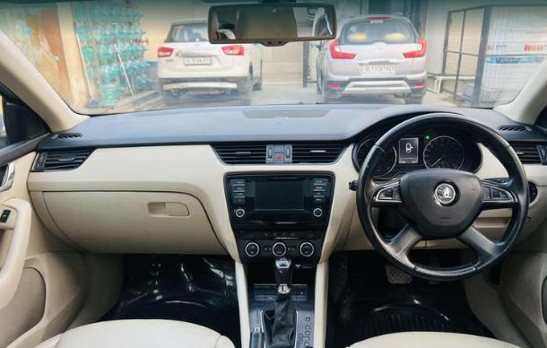 Skoda Octavia ELEGANCE 1.8 TSI AT 2014