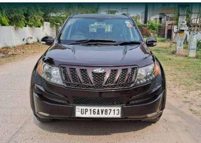 Mahindra XUV500 W8 2014