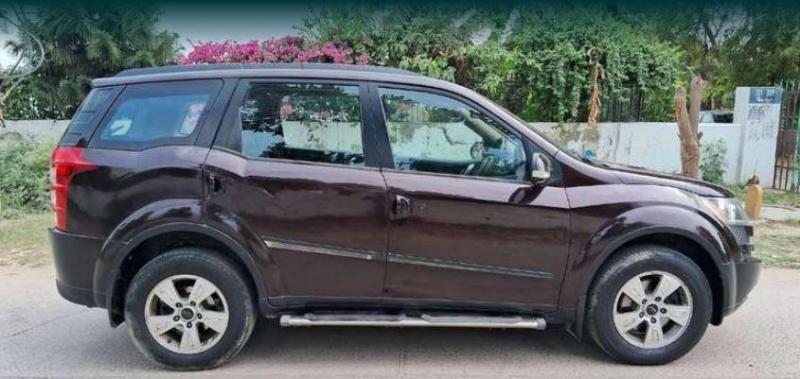 Mahindra XUV500 W8 2014