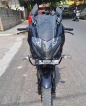 Bajaj Pulsar 220cc 2013
