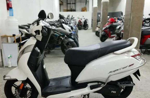 TVS Jupiter 125 125CC Drum-Alloy 2022