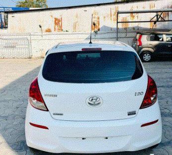 Hyundai i20 Sportz 1.4 CRDi 2012