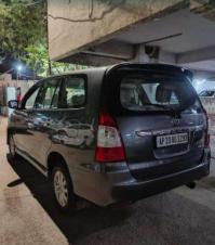 Toyota Innova 2.5 G4 8 STR 2013