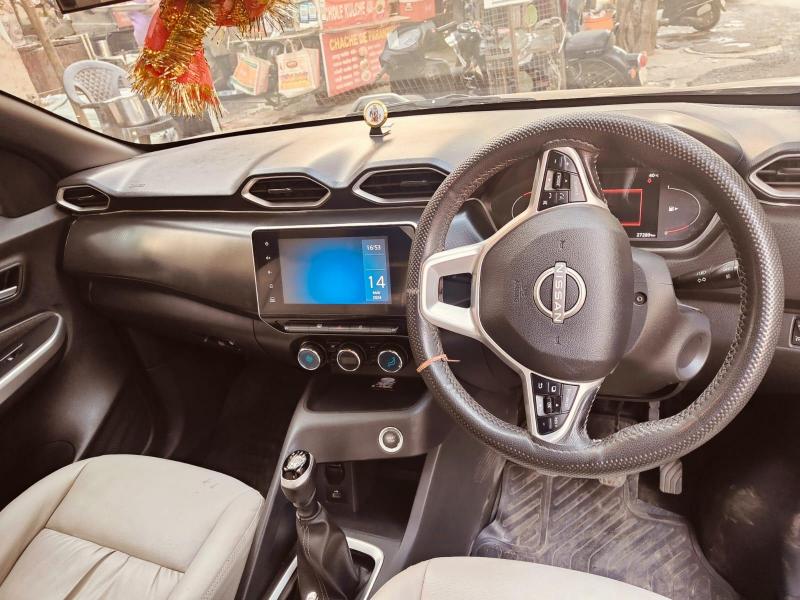 Nissan Magnite XV MT 2021