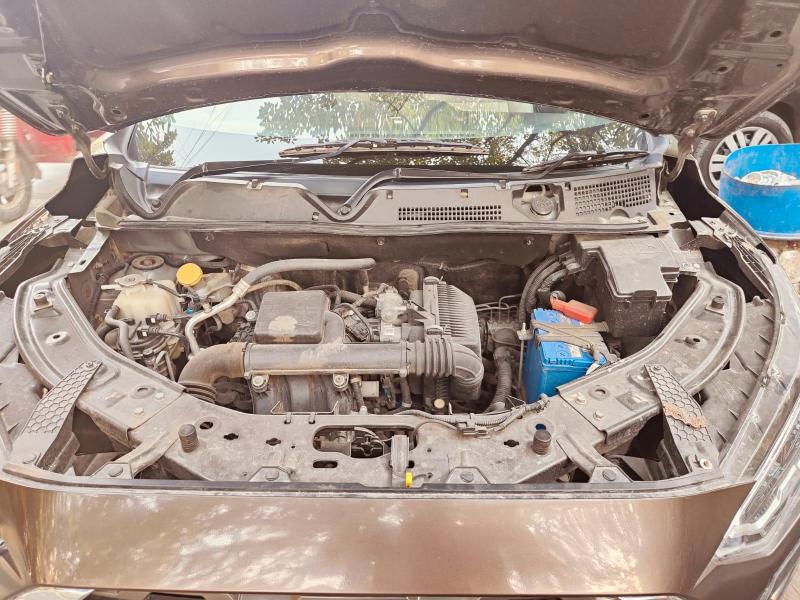 Nissan Magnite XV MT 2021