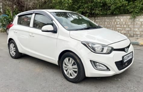 Hyundai i20 Sportz AT 1.4 2013