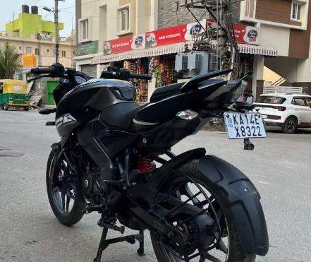 Bajaj Pulsar 125cc Drum 2022
