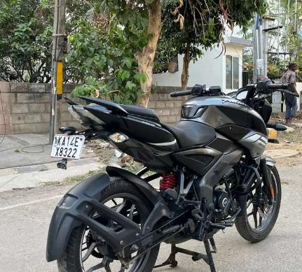 Bajaj Pulsar 125cc Drum 2022