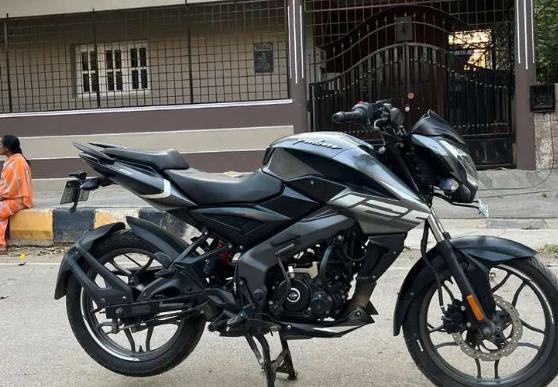 Bajaj Pulsar 125cc Drum 2022