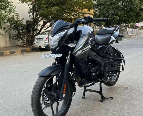 Bajaj Pulsar 125cc Drum 2022