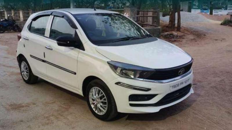 Tata Tiago Revotron XE 2020