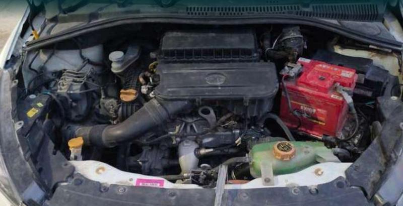 Tata Tiago Revotron XE 2020