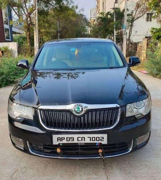 Skoda Superb ELEGANCE 2.0 TDI CR AT 2012