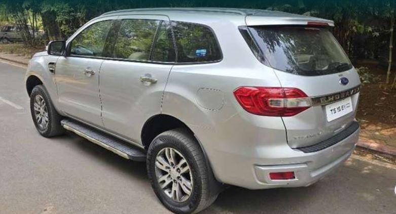 Ford Endeavour Titanium 3.2 4x4 AT 2017