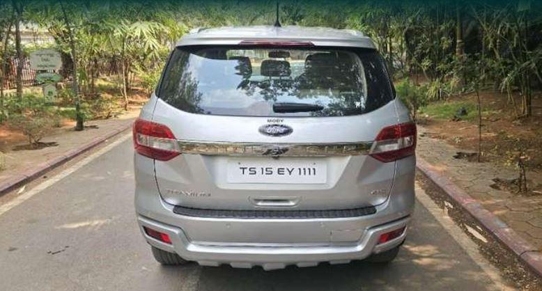Ford Endeavour Titanium 3.2 4x4 AT 2017