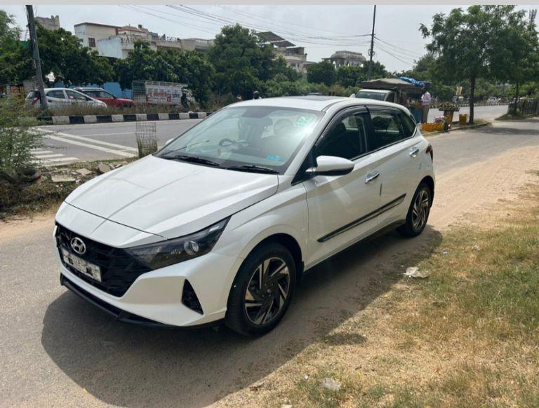 Hyundai i20 Asta 1.2 MT Petrol Dual Tone 2021