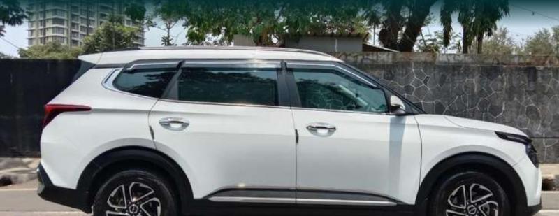 Kia Carens Luxury Plus 1.5 Turbo Petrol iMT 7 STR 2023