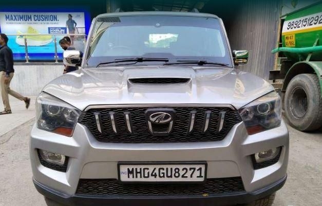 Mahindra Scorpio S10 2015